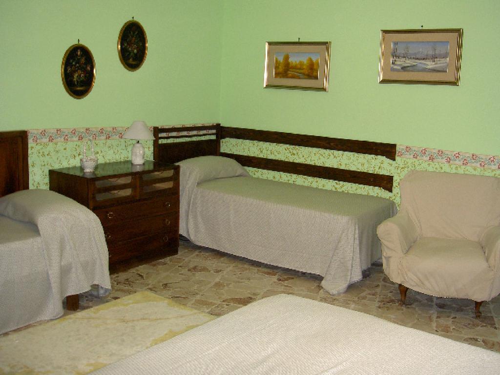 Casa Tina Maugeri Bed & Breakfast Catania Bilik gambar