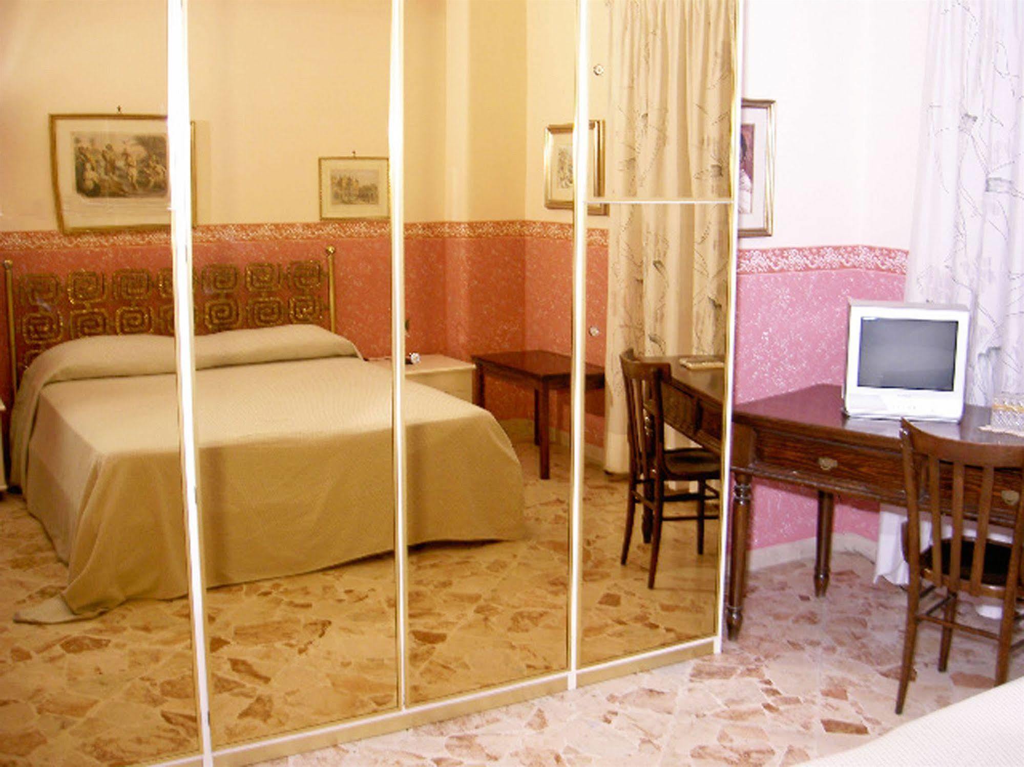 Casa Tina Maugeri Bed & Breakfast Catania Luaran gambar