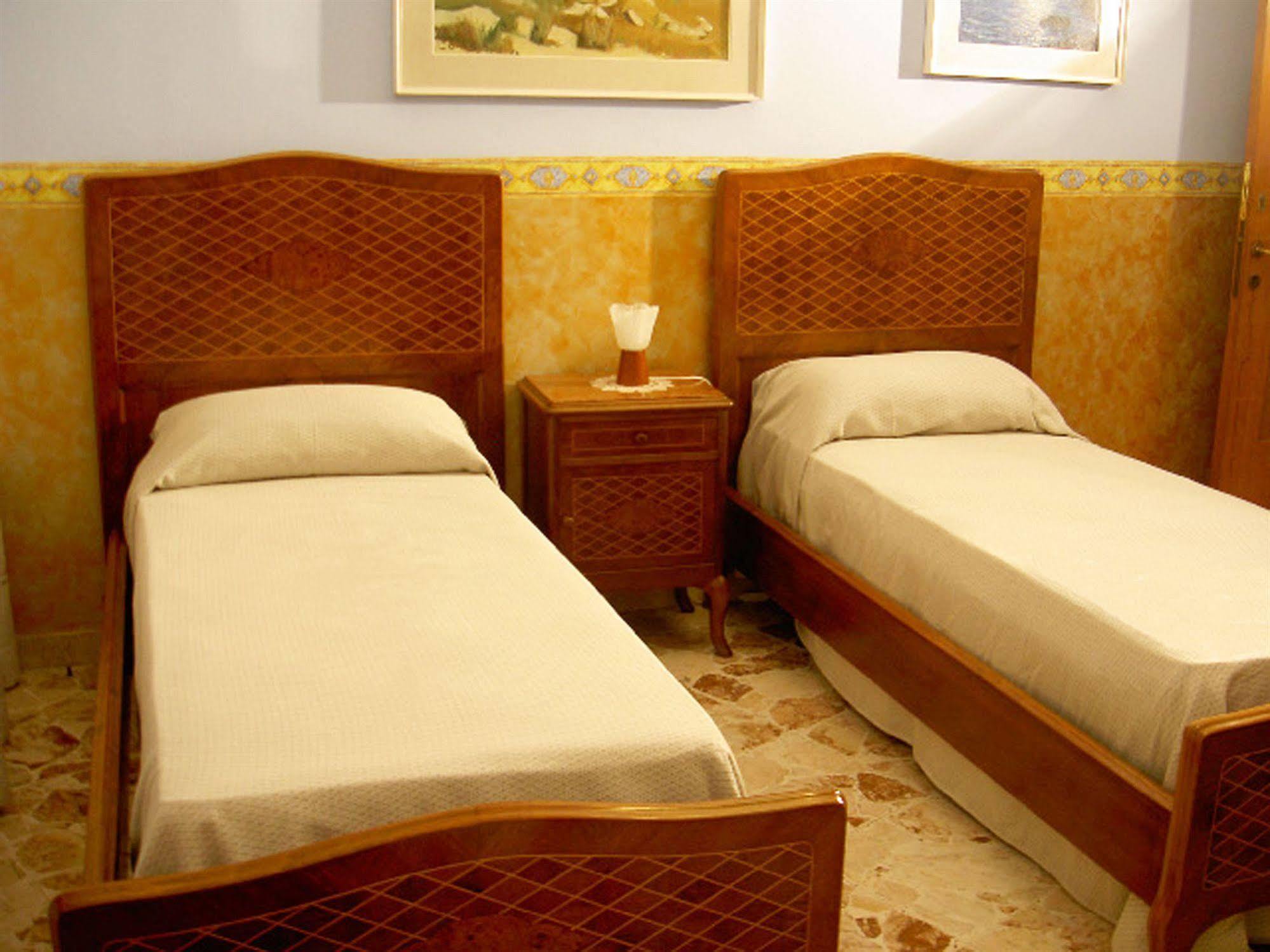 Casa Tina Maugeri Bed & Breakfast Catania Luaran gambar